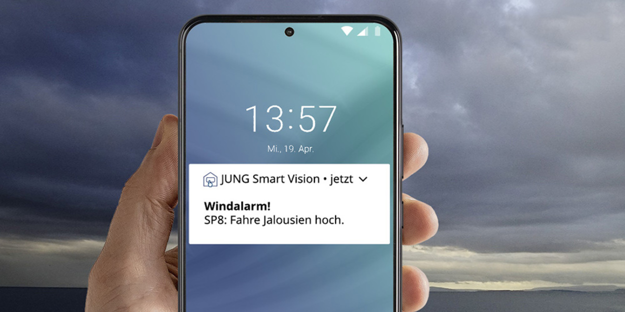 JUNG Smart Panel 8 bei Elektro-Rußwurm in Waltershausen